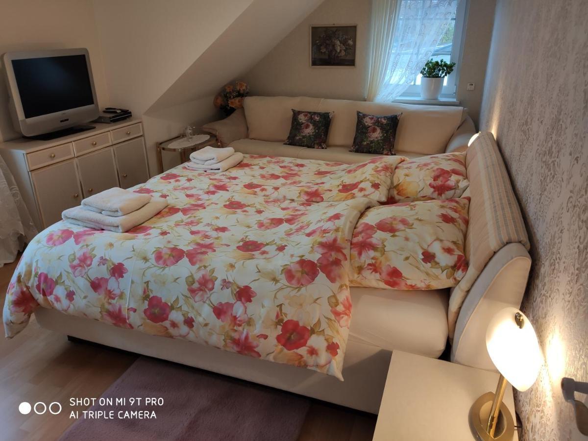 Blumen Apartment Hambourg Extérieur photo